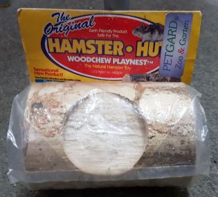 Hamster Hut Woodchew Playnest™